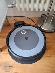 iRobot Roomba Combo i5 Robot Vacuum & Mop