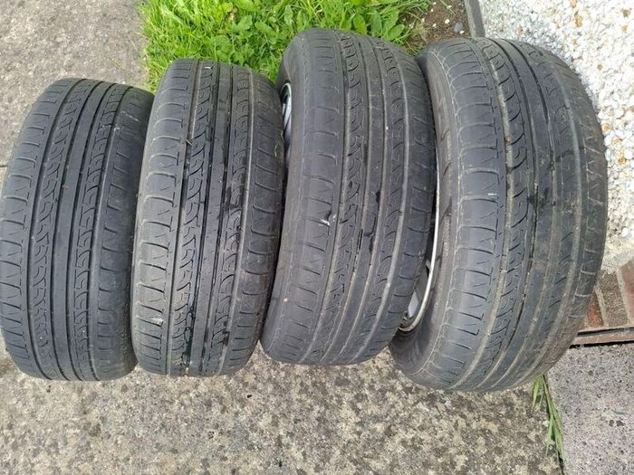 16inch Renault alloys