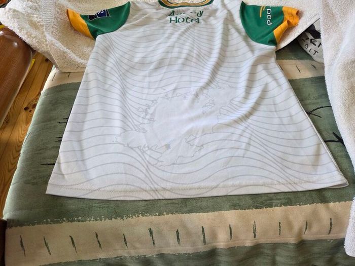 Donegal Gaelic Football Away Jersey 2024 Children 10 to 11 Years Old