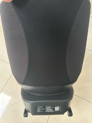 Joie 360deg car Seat - Works perfectly - Good condition