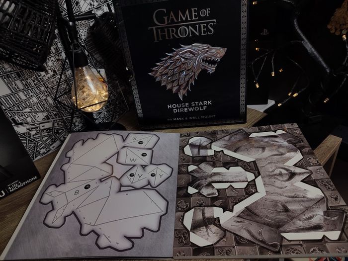 Game of Thrones ! House Stark Direwolf ! 3D Mask & Wall Mount ! 2017 ! by Heritage Of Scotland !