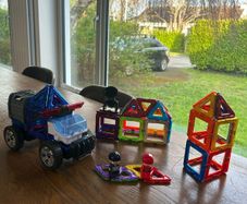 Magformers - Police Rescue plus Magformers - Police Rescue plus 30 additional tiles