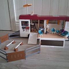 Schleich Horse Box Van