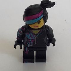 The Lego Movie Wyldstyle Lego Mini Figure closed mouth
