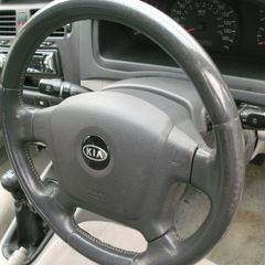 06 Kia Cerato Leather Steering Wheel.