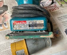 Makita 110v finishing sander