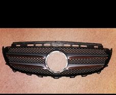 Mercedes E class front bumper grill