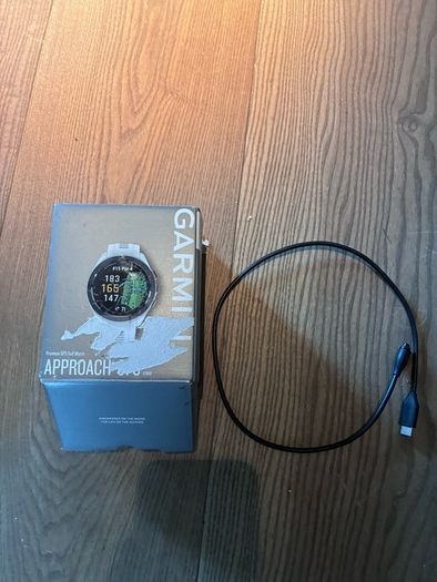Garmin Approach S70 42mm Golf GPS Watch