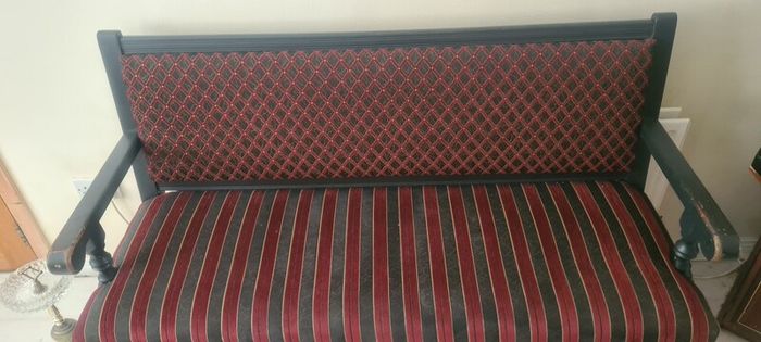 Pub Bench