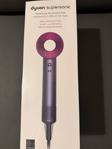 dyson supersonic Brand new sealed