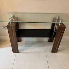 Console table