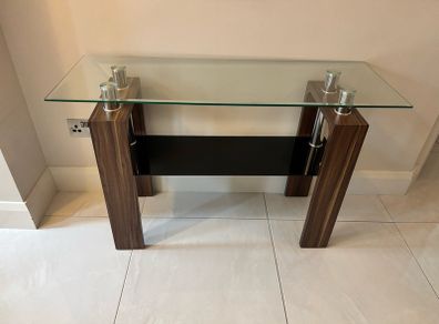 Console table