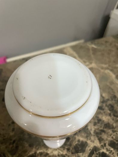 Floral bud vase