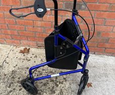 Days 3 wheel walker