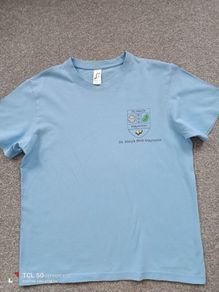 Maynooth boy's school t-shirt.age 12