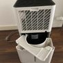 Hangsun 4.5L Dehumidifier Image 3