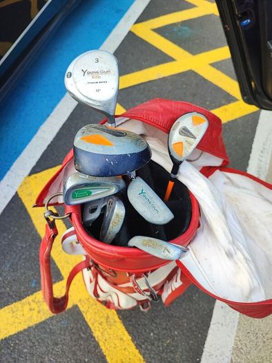 Golf clubs, youth or child approx 9-15years