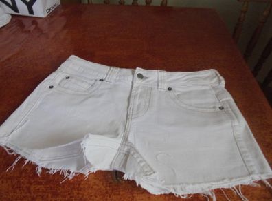 "Young Dimension Style" White Cotton Shorts for Sale