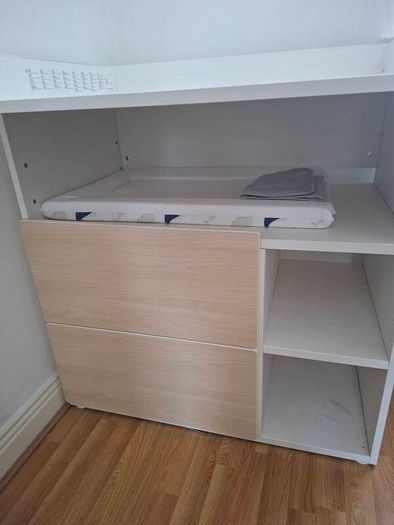 Bahy changing Unit with drawers from Ikea