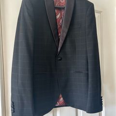 NEXT Tuxedo Suit