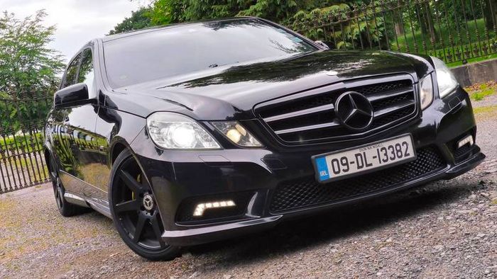 Mercedes E250 CDI - Bi-Turbo 204 HP, AMG line