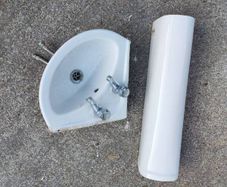 bathroom corner sink