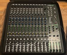 Mackie Pro Fx 16 V3 + Mackie Carry Bag