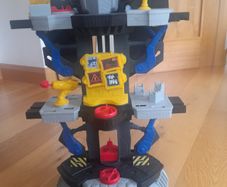 Imaginext Transforming Batcave