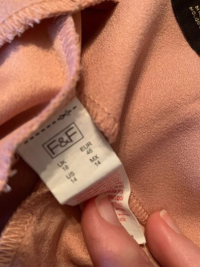 Ladies Trousers parallels Salmon colour Size 18