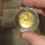 seven signatures coin 9ct gold Image 2
