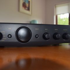 Arcam Alpha 8 amplifier