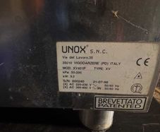 Unox XV401 Commercial Convection and Steam Oven