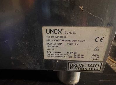 Unox XV401 Commercial Convection and Steam Oven