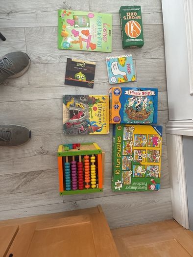 toys