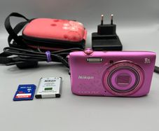 Nikon Coolpix S3600 20.1MP Digital Camera Pink - Full Kit