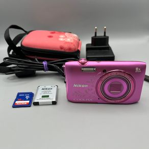 Nikon Coolpix S3600 20.1MP Digital Camera Pink - Full Kit