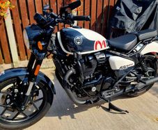 Royal Enfield Shotgun 650
