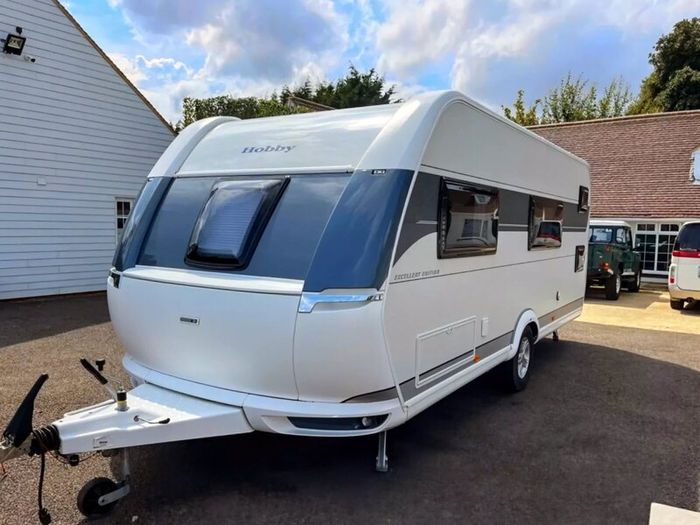 2023 Hobby 6 berth caravan, like new.