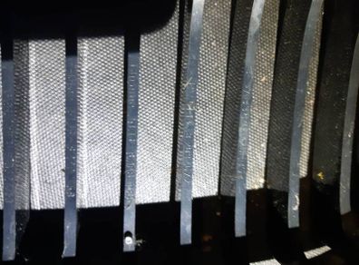 2001 2002 2003 2004 2005 2006 BMW 3 Series E46 Right RH Front Kidney Grill OEM