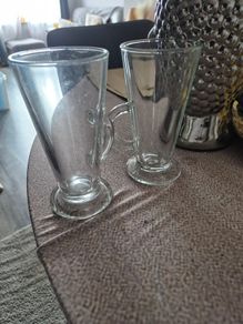 Coffee/hot chocolate cups