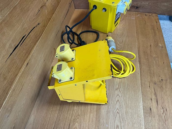 110v transformer and splitter box