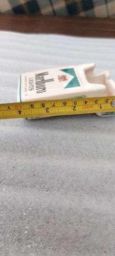 marlboro novelty ashtray,,buyer collects or pays postage, sold as seen, see pictures for condition,