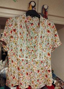 Floral blouse size 12