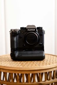 Fujifilm X-H1 and Battery grip