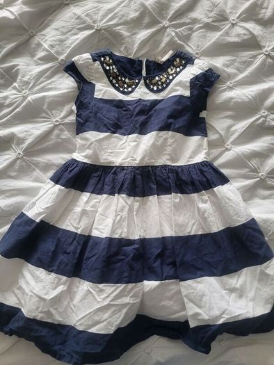 Girls dress next