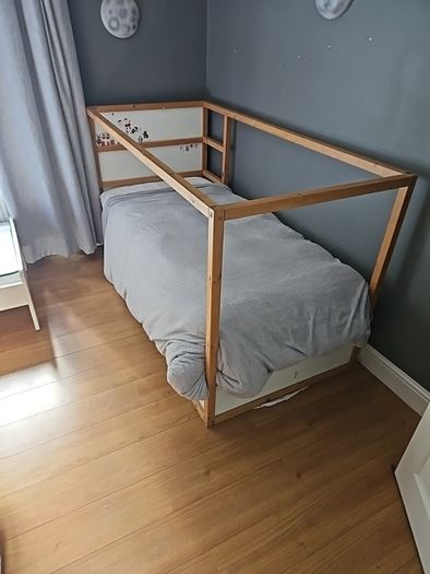 Ikea KURA Reversible bed