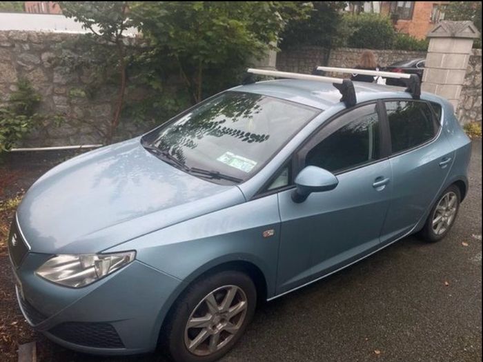 Roof bars Seat Ateca.