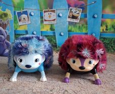 2x Zoomer Hedgiez Hedgehogs