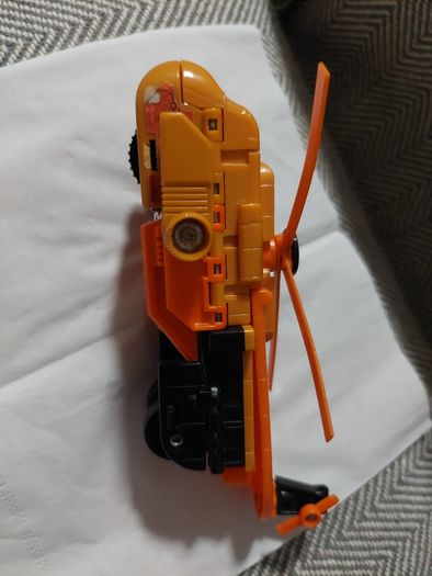 Transformer G1 Sandstorm / triplechanger