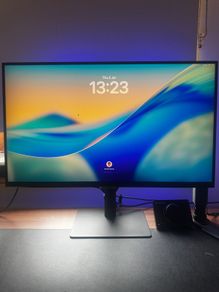 Samsung Viewfinity S8 27" 4K USB C Monitor